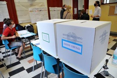 Da ballottaggio a premio, centrodestra studia modifiche a riforma elettorale