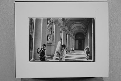 Nella Milano dei vicoli dell’arte al via la mostra “Pianeta Brera”
