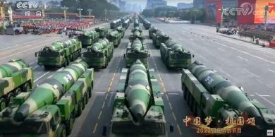 Cina, simboliche condanne a morte per due ex ministri della Difesa