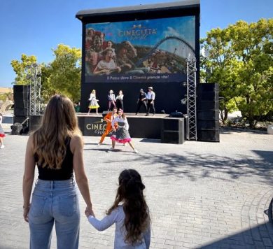 Festa della Mamma: divertimento per tutta la famiglia a Cinecittà World e Luneur Park
