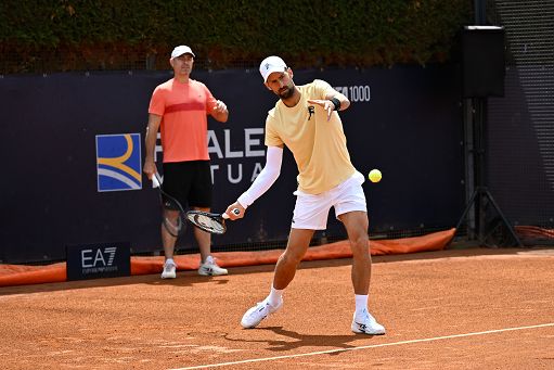 Tennis, Djokovic: “Più potere ai giocatori, Sinner vincerà Roma”