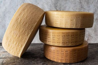 Asiago Dop: in 2025 produzione +8,3% e fatturato +16,6%