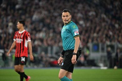 Calcio, Maurizio Mariani arbitrerà la finale di Conference League