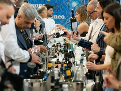 ”VitignoItalia” compie 20 anni: da 17 maggio a Napoli con 250 aziende
