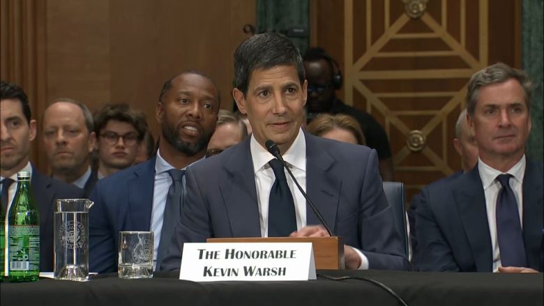 Senato Usa conferma Kevin Warsh a membro del board Fed