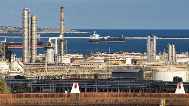 Ludoil Enerfy firma accordo per rilevare la maxiraffineria di Priolo