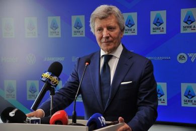 Calcio, Simonelli: “Aspettiamo risposta Ministero altrimenti Tar”