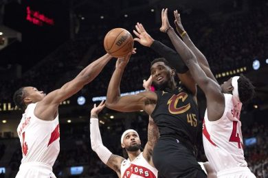 Playoff Nba, Cleveland rimonta Detroit all’overtime