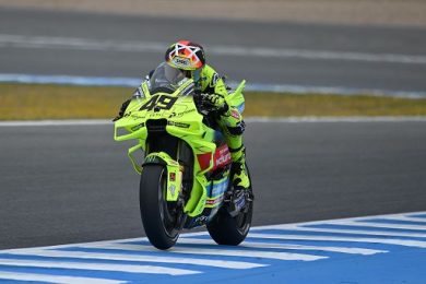MotoGp, Di Giannantonio trionfa nel caos di Barcellona