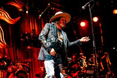 Parte da Royal Albert Hall di Londra il tour internazionale di Zucchero