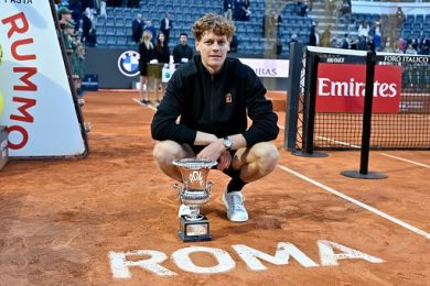 Sinner verso Roland Garros, poi sull’erba direttamente a Wimbledon