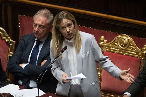 Iran, Meloni: contesto precario, auspicio è che negoziato pace vada avanti