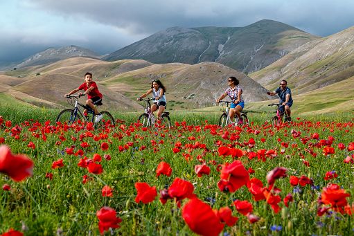 Umbria, la bici lenta che porta economia nei borghi Umbria, la bici lenta che porta economia nei borghi