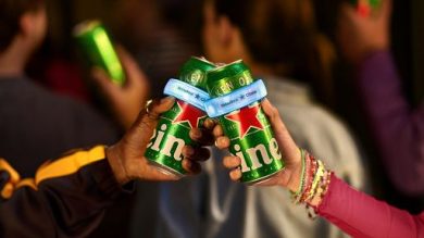 Heineken porta al Nameless festival Clinker, smartband per socializzare