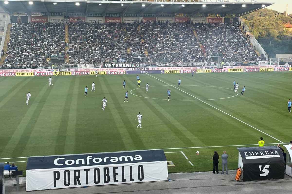 Disastro del Catania ad Ascoli, i bianconeri travolgono la squadra di Toscano 4-0. Le pagelle Disastro del Catania ad Ascoli, i bianconeri travolgono la squadra di Toscano 4-0. Le pagelle