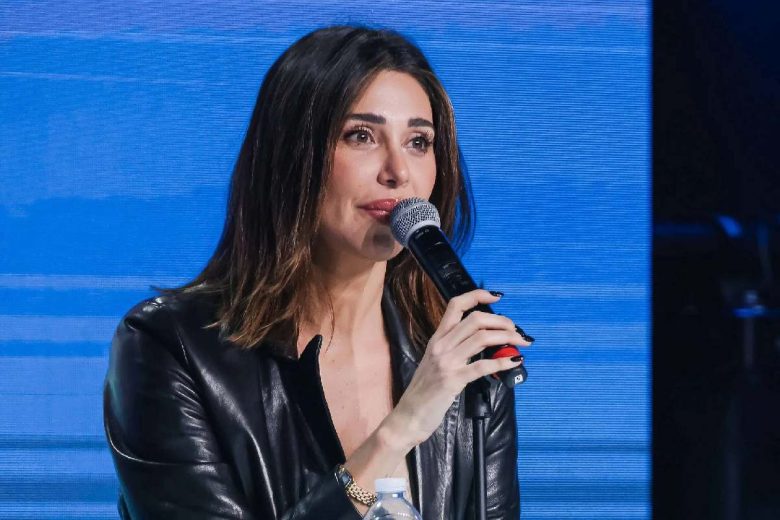 Paura per Belen Rodriguez, è in ospedale. I soccorritori: “Era in stato confusionale”. Cosa è successo
