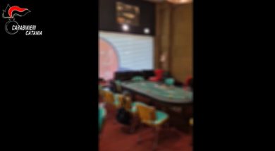 VIDEO | Gioco d’azzardo al circolo, scatta il blitz nel Catanese