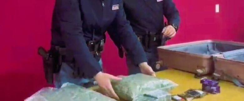 3 kg di droga scovati all’interno di un garage: arrestato 25enne a Gela