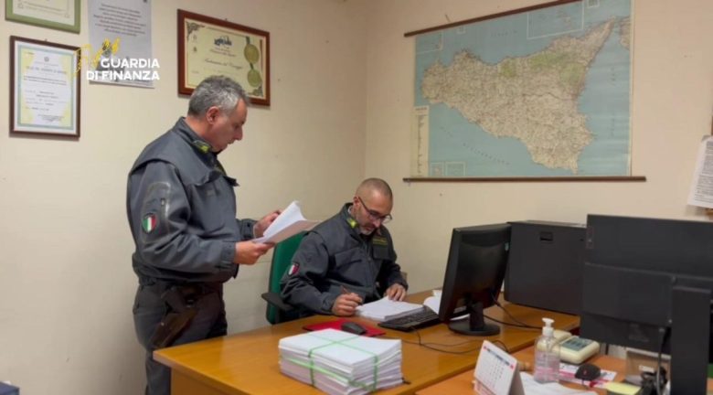 Palermo: auto di lusso noleggiate e rivendute con documenti falsi: 21 rinviati a giudizio