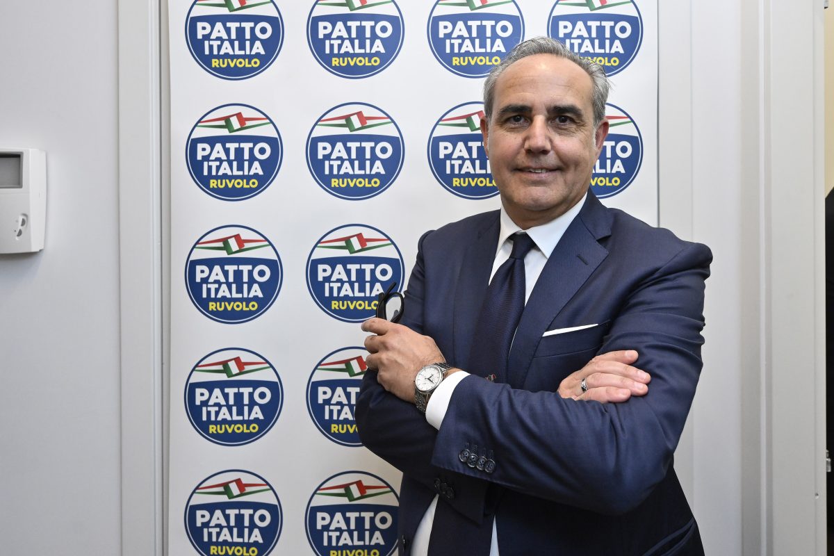 Vannacci in Sicilia, Ruvolo: “Mi ha convinto subito, ha idee chiare” Vannacci in Sicilia, Ruvolo: “Mi ha convinto subito, ha idee chiare”