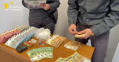 Droga e 70 mila euro in contanti in casa: un arresto a Partinico