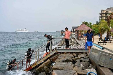 Italiani morti alle Maldive, al via il recupero dei corpi: “Serviranno più missioni”