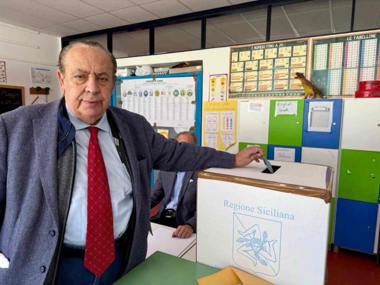 Enna, l’orgoglio e la rivincita di Mirello Crisafulli: “Primo sindaco comunista in questa città”