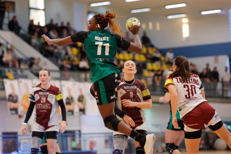 Pallamano donne, l’Erice prenota la finale scudetto: Cassano piegato 33-26