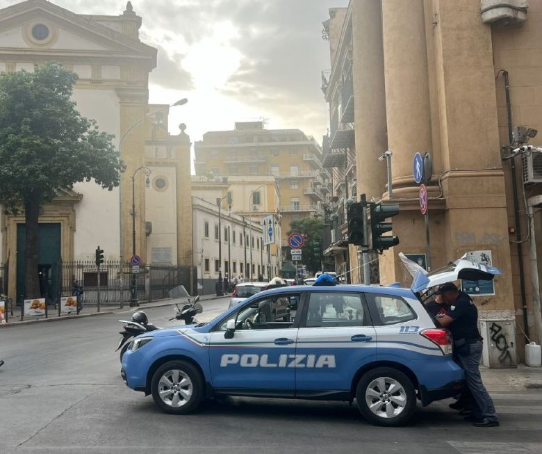 Palermo, calci e pugni per rubare il cellulare ad un uomo: arrestato 27enne in centro