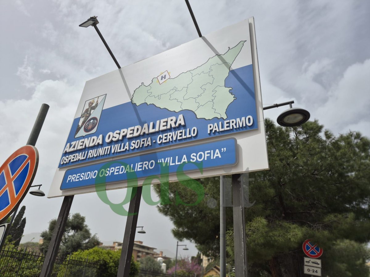 Palermo, scontro auto-moto: giovane in gravi condizioni Palermo, scontro auto-moto: giovane in gravi condizioni