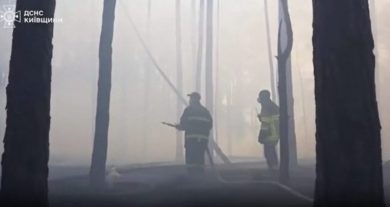VIDEO | Grosso incendio a Chernobyl dopo schianto drone, monitoraggio delle radiazioni