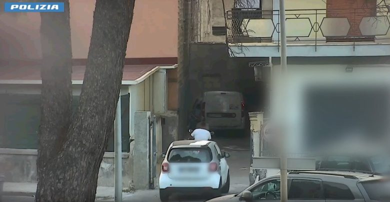 Furti d’auto e “cavallo di ritorno”, sgominata banda a Palermo: nove arresti