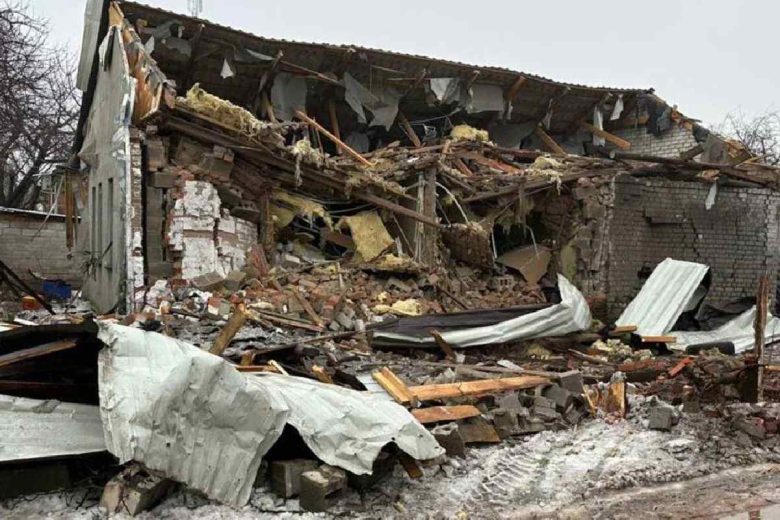 Ucraina, tremendo attacco missilistico dalla Russia: almeno 4 morti e 60 feriti