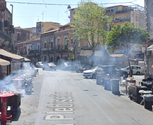 Catania, in via Plebiscito un’illegalità dura da abbattere