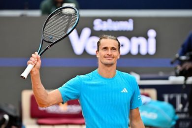 Tennis, Zverev primo semifinalista al Roland Garros