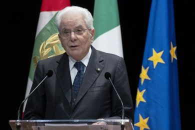 Mattarella: corti internazionali sotto attacco grave danno di civiltà