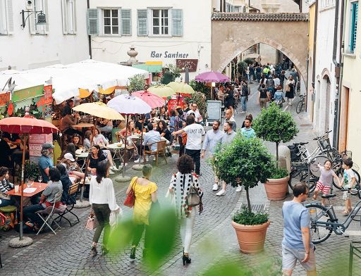 A Bolzano un’estate di jazz e danza tra musei, vino e quartieri