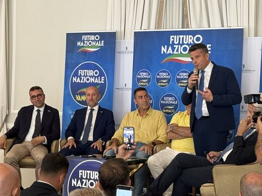 ”Sbarco in Normandia” FnV: +5. Vannacci: perchè Marina parla a nome di FI?