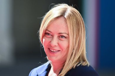 Meloni: alleanza con corpi intermedi per risolvere problemi