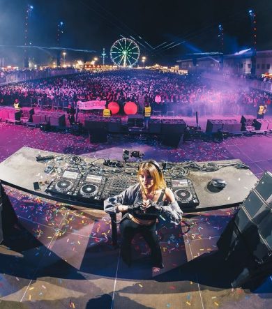 La dj e producer Georgia Mos torna a far ballare con “Pasaporte”
