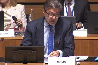 Giorgetti: vigilanza Ue mercati sia coerente con quadro gestione delle crisi