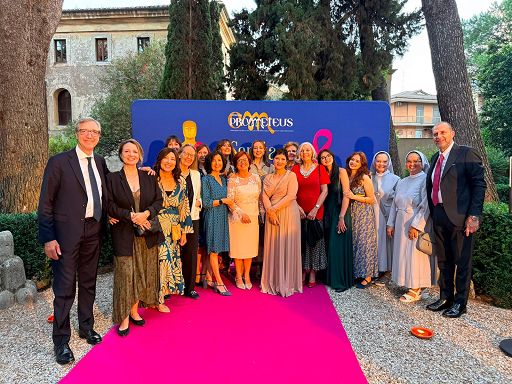Oscar per la solidarietà, a Roma serata per ricerca tumori seno Oscar per la solidarietà, a Roma serata per ricerca tumori seno