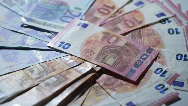 Turismo, Assoutenti: con guerra più mete in Italia ma prezzi balzano