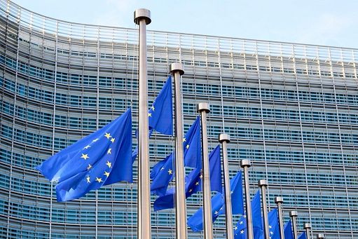 Ue su Anthropic: “Discutiamo con alleati rafforzamento della cybersicurezza”