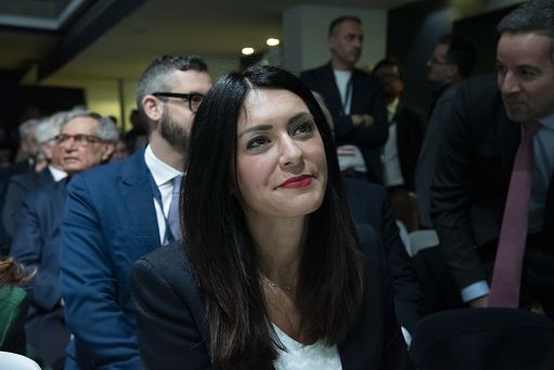 A Milano prove di Terzo Polo: hackerare bipolarismo populista