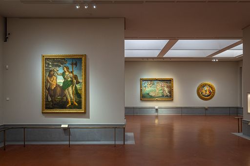 Uffizi, la Venere e la Primavera di Botticelli ora si guardano Uffizi, la Venere e la Primavera di Botticelli ora si guardano