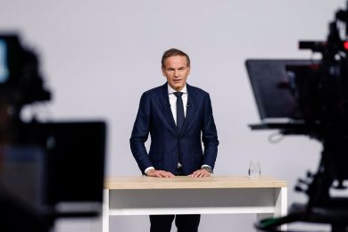 Vw: Wiegand lascia sorveglianza, nodo governance su piano Blume