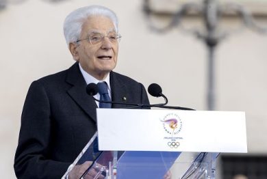 Mattarella: saggezza e lungimiranza da madri e padri Costituzione