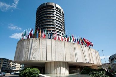 Bri vede rischi da energia, “delusioni” su IA, finanza e conti pubblici