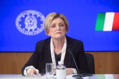 Ministro Calderone chiede una Giornata europea vittime incidenti lavoro